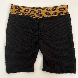 NIB 3XL Stretch Booty Shorts with Animal Print Accent